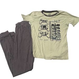 Boys Carter's Green Gray Gamer Pajama Set Size 14